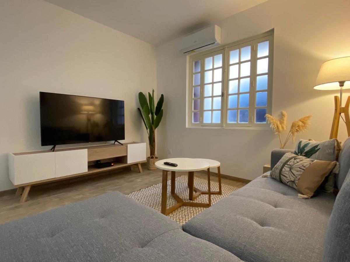 Maison 6 Personnes-Clim-Wifi-Proche Centre Ville قرقشونه المظهر الخارجي الصورة