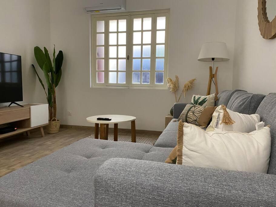 Maison 6 Personnes-Clim-Wifi-Proche Centre Ville قرقشونه المظهر الخارجي الصورة